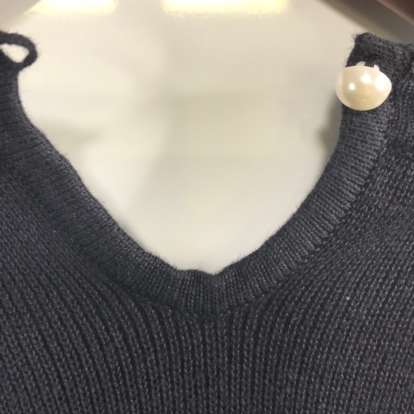 Handmade Sweater - Picture 5 of 5